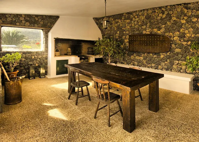 Casa Perdomo Holiday home *