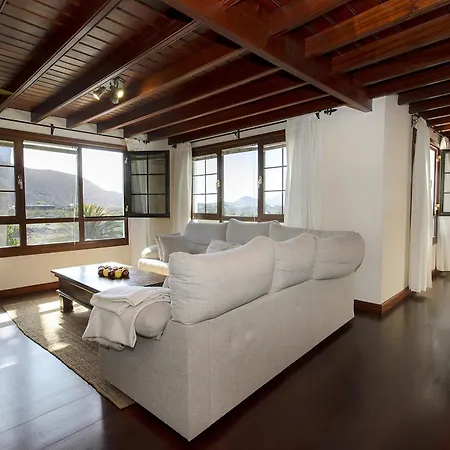 Casa Perdomo Holiday home Masdache